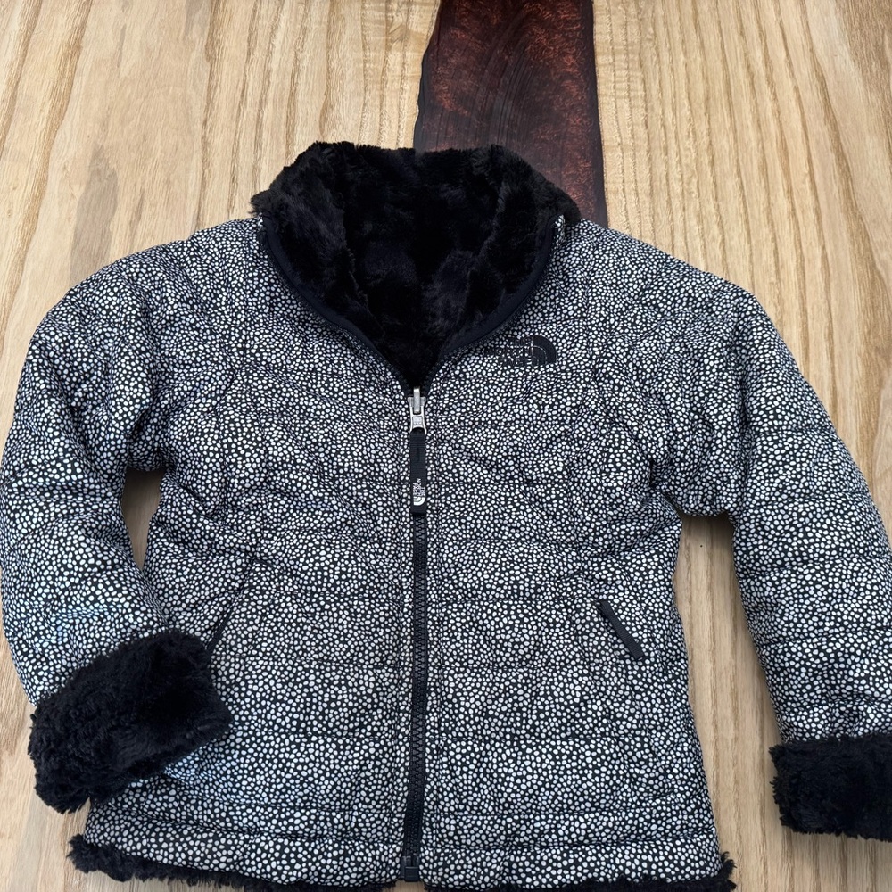 The North Face Black and White Patterned Jacket- Toddler Girls 5T Winter Coat